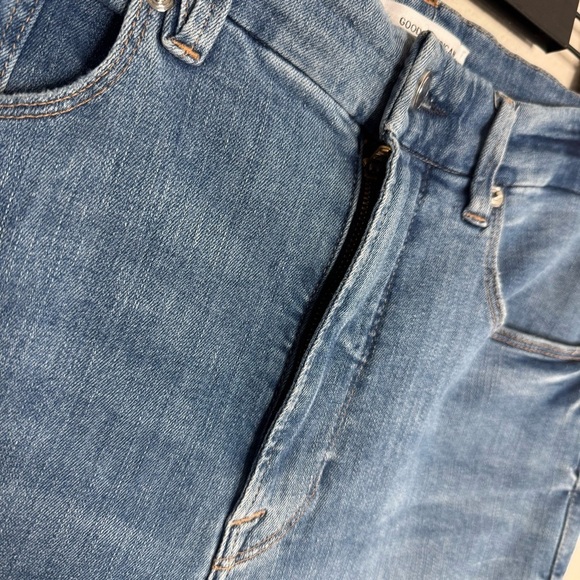 Good American good waist crop chew hem blue jeans size 14 - Picture 5 of 6